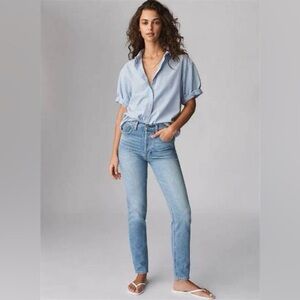 Aritzia Denim Forum jeans the yoko High Rise Slim Jeans Light Blue classic sz 25